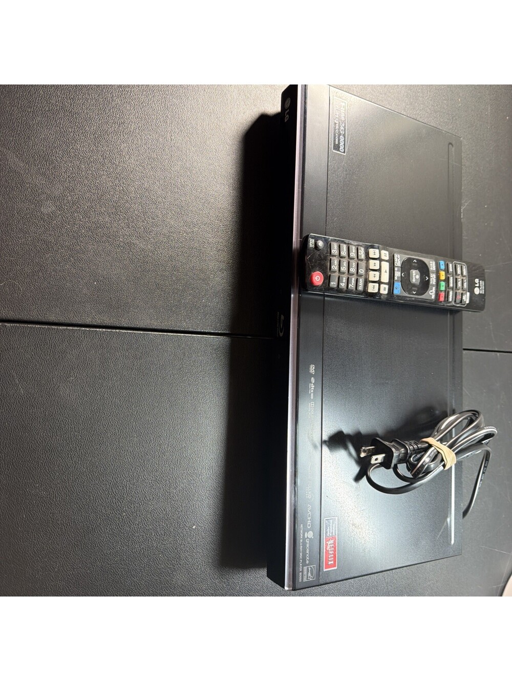 LG BD550 Network Blu-ray Disc Player 1080p HDMI DVD CD Tested Working w/ Remote